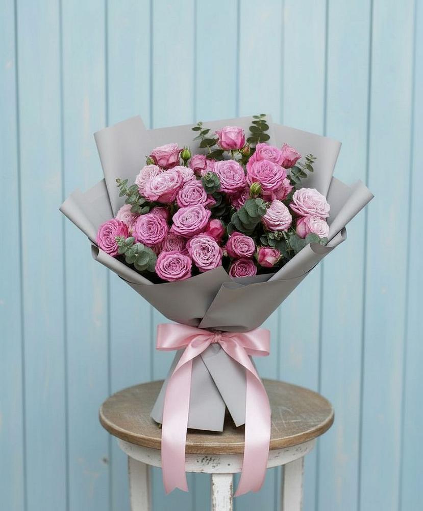 Букет цветов из: Розы в Савино Новгородская область