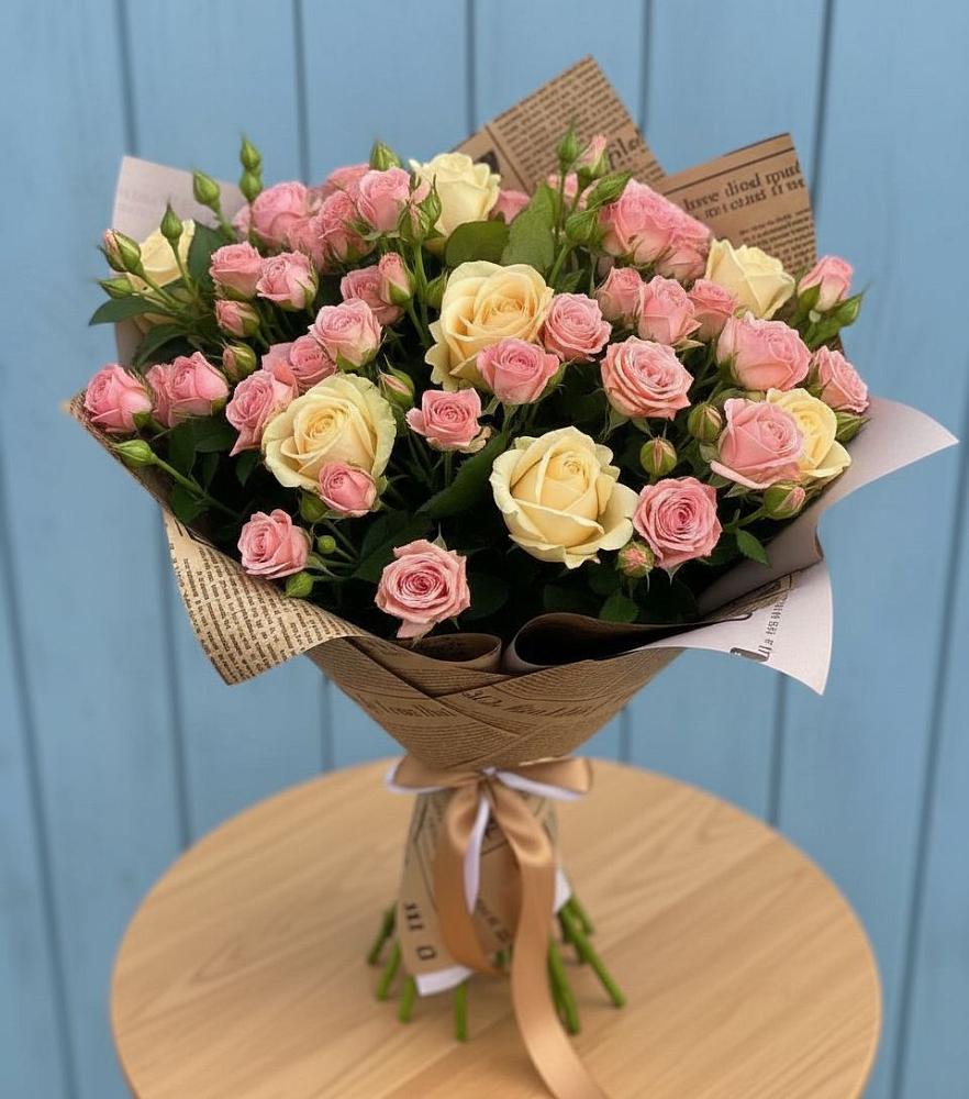 Букет цветов из: Розы в Савино Новгородская область