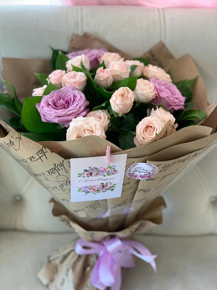 Букет цветов из: Розы в Савино Новгородская область