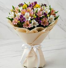 Букет цветов из:  Альстромерии в Савино Новгородская область