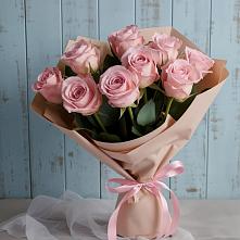 Букет цветов из:  Розы в Савино Новгородская область