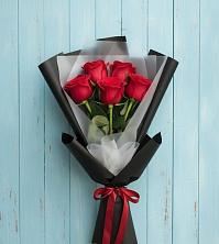 Букет цветов из:  Розы в Савино Новгородская область