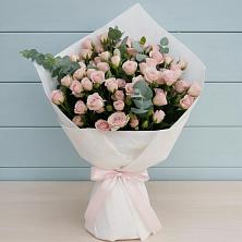 Букет цветов из:  Розы в Савино Новгородская область