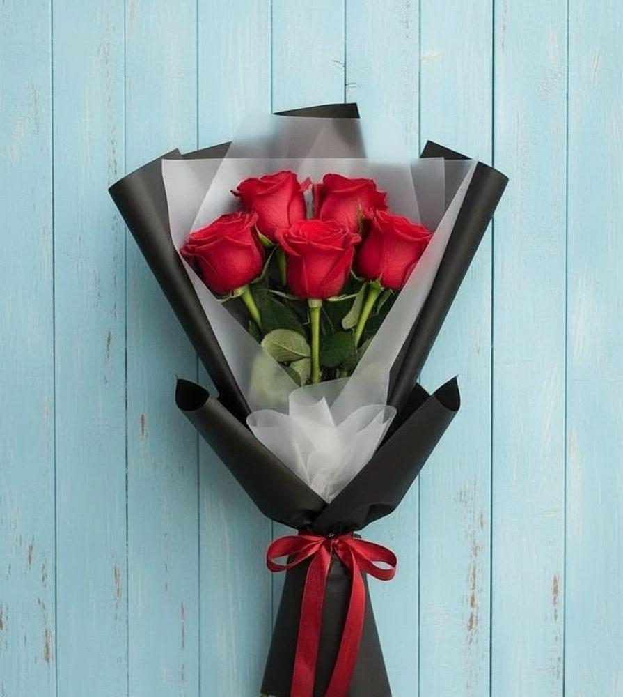 Букет цветов из: Розы в Савино Новгородская область